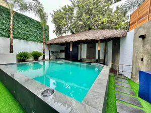 ¡SE VENDE CASA EN LOMAS DE AGUA CALIENTE!