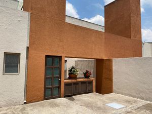 Venta casa moderna en Antequera, Col. La Herradura, Huixquilucan Estado de Mexico