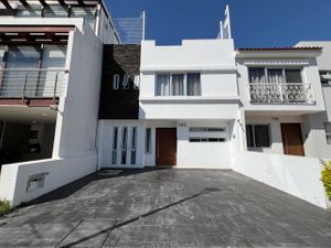 CASA EN VENTA EN LA CIMA, ZAPOPAN JAL