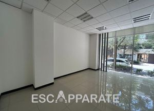 RENTO EXCELENTE LOCAL COMERCIAL EN PLANTA BAJA Y A PIE DE CALLE EN LA COLONIA JUAREZ