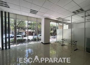 RENTO EXCELENTE LOCAL COMERCIAL EN PLANTA BAJA Y A PIE DE CALLE EN LA COLONIA JUAREZ