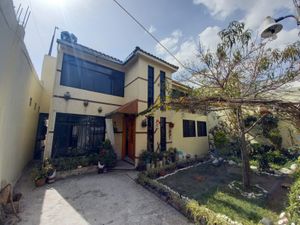 Se vende casa en Col. Alamos , Puebla.