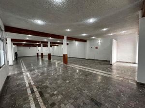 LOCAL COMERCIAL EN RENTA EN ZAPOPAN CERCA UNIVA Y PLAZA DEL SOL