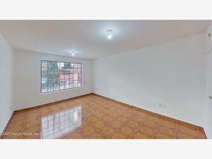 Casa en Venta en Luisa Isabel Campos de Jiménez Cantú Metepec