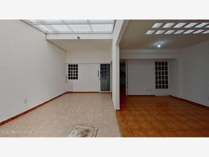 Casa en Venta en Luisa Isabel Campos de Jiménez Cantú Metepec