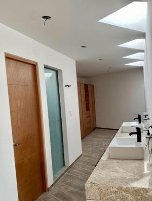 CASA EN VENTA, ESTRENA!!