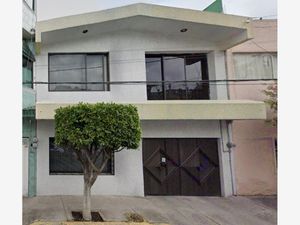 Casa en Venta en Escuadron 201 Iztapalapa