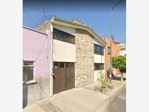 Casa en Venta en Industrial Gustavo A. Madero