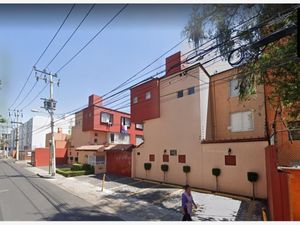 Casa en Venta en Villa Quietud Coyoacán