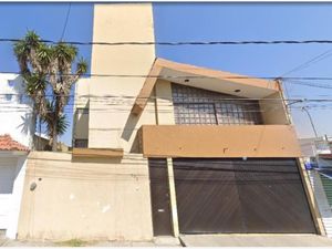 Casa en Venta en Lomas de Loreto Puebla