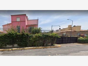 Casa en Venta en Jardines de San Mateo Naucalpan de Juárez