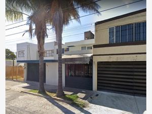 Casa en Venta en Jardines de San Manuel Puebla