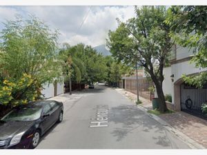 Casa en Venta en Contry Monterrey