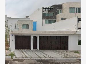 Casa en Venta en Colinas del Cimatario Querétaro