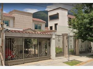 Casa en Venta en Colinas de San Jerónimo Monterrey