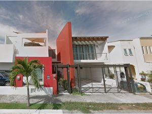 Casa en Venta en Residencial Fluvial Vallarta Puerto Vallarta