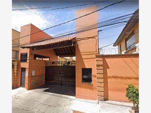 Casa en Venta en Valle de Tepepan Tlalpan