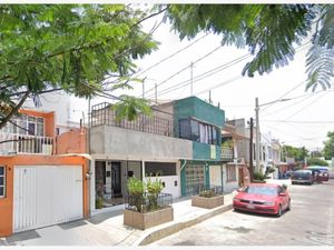 Casa en Venta en Constitucion de 1917 Iztapalapa