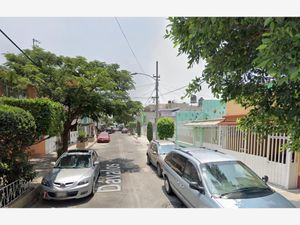 Casa en Venta en Constitucion de 1917 Iztapalapa