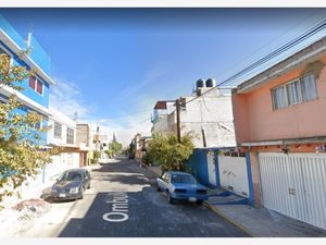 Casa en Venta en La Perla Nezahualcóyotl