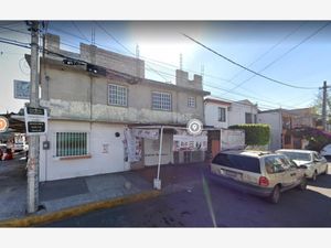 Casa en Venta en Constitucion de 1917 Iztapalapa