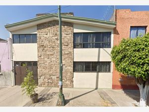 Casa en Venta en Industrial Gustavo A. Madero