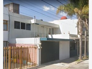 Casa en Venta en Jardines de San Manuel Puebla