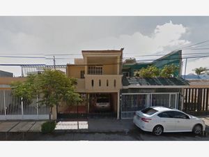 Casa en Venta en Versalles 2a Sección Aguascalientes