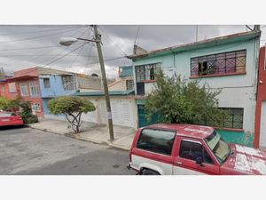 Casa en Venta en Metropolitana Tercera Sección Nezahualcóyotl