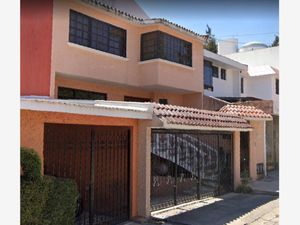 Casa en Venta en Jardines de Satelite Naucalpan de Juárez