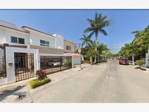 Casa en Venta en Residencial Fluvial Vallarta Puerto Vallarta