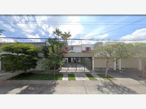 Casa en Venta en Prados Tepeyac Zapopan