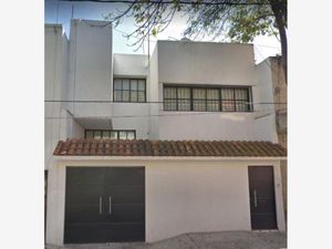 Casa en Venta en Heroes de Churubusco Iztapalapa