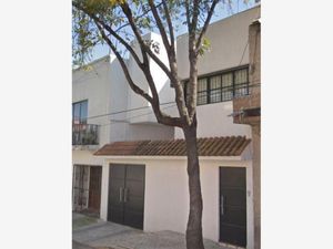 Casa en Venta en Heroes de Churubusco Iztapalapa