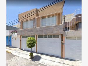 Casa en Venta en Bosques de Colon Toluca