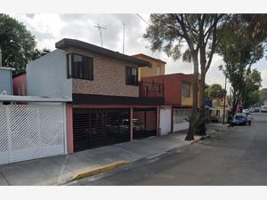 Casa en Venta en Culhuacán CTM Sección X-A Coyoacán