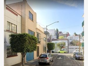 Casa en Venta en Credito Constructor Benito Juárez