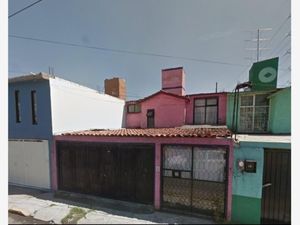 Casa en Venta en Nueva Santa Maria de las Rosas Toluca