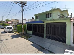 Casa en Venta en Paseo de Santa Maria Cuautitlán