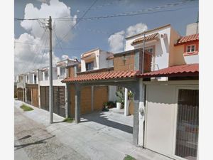 Casa en Venta en El Cantar Celaya