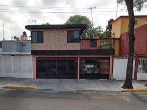 Casa en Venta en Culhuacán CTM Sección X-A Coyoacán