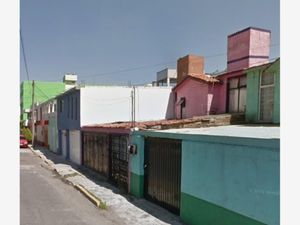 Casa en Venta en Nueva Santa Maria de las Rosas Toluca