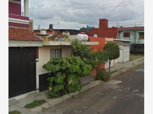 Casa en Venta en Villa de La Fuente Uruapan