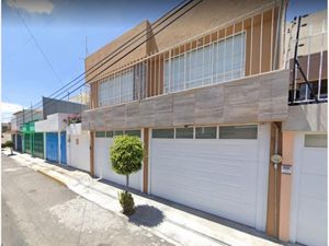 Casa en Venta en Bosques de Colon Toluca