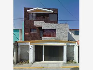 Casa en Venta en La Providencia Metepec