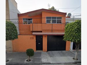 Casa en Venta en Nueva Santa Maria Azcapotzalco