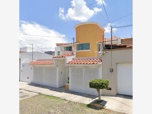 Casa en Venta en Carretas Querétaro