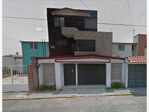 Casa en Venta en La Providencia Metepec