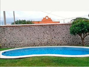 Casa en Venta en Palmira Tinguindin Cuernavaca