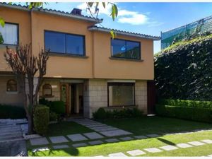 Casa en Venta en Rincón de San Gabriel Metepec